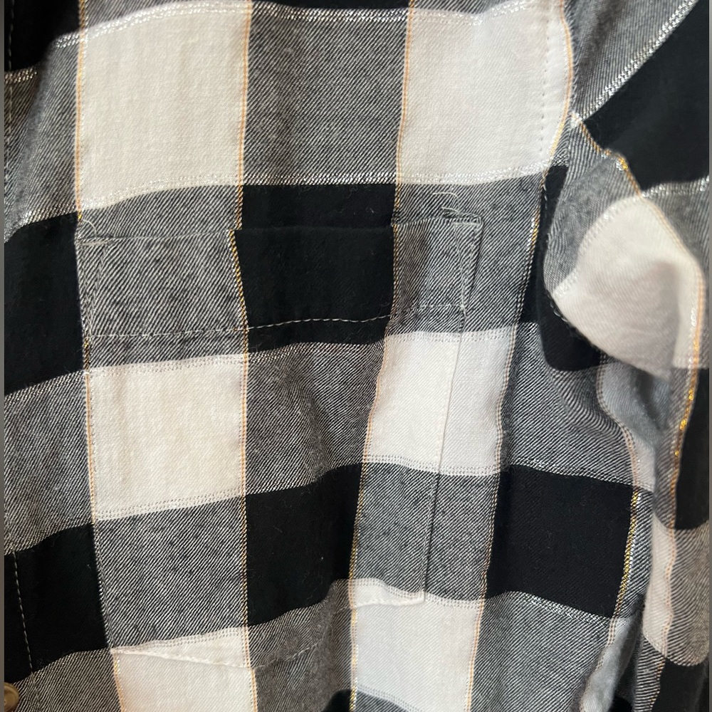 SO button down flannel - Picture 5 of 5